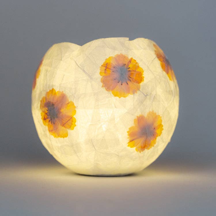 Crafters Flower Paper Lamp