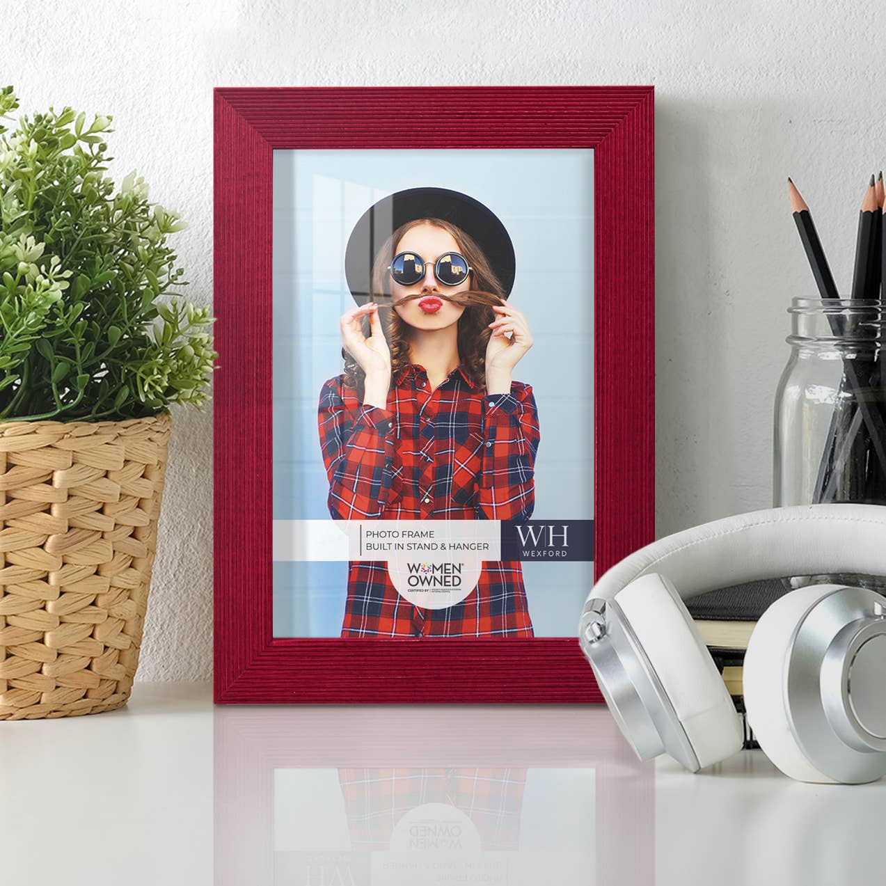 Photo Frame, Real Wood with Texture, Ruby