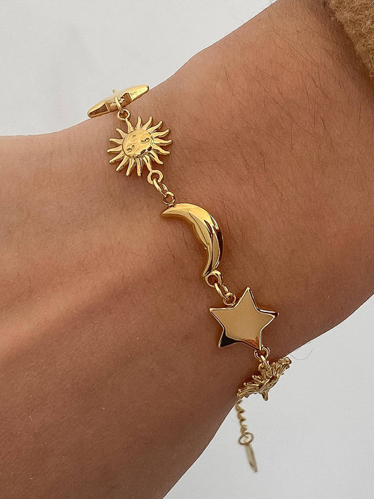Leonora 18K Gold Non-Tarnish Sun and Star Bracelet